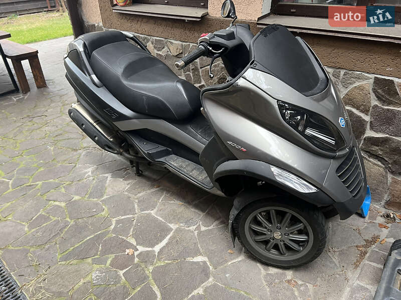 Скутер Piaggio MP3 2009 в Киеве