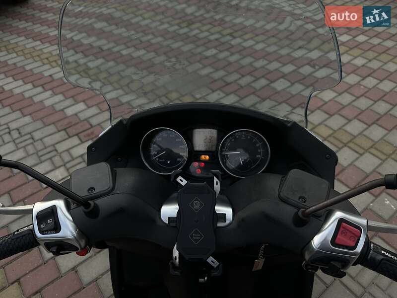 Макси-скутер Piaggio MP3 2008 в Самборе