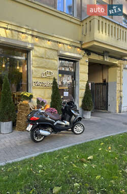 Макси-скутер Piaggio MP3 2014 в Киеве