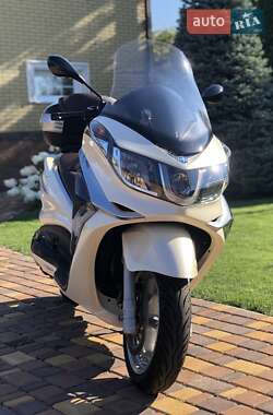 Макси-скутер Piaggio X10 2014 в 