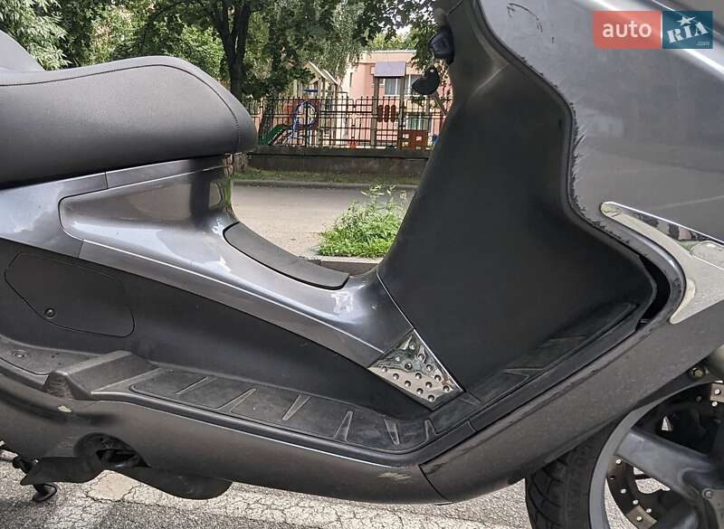 Макси-скутер Piaggio X8 2006 в Киеве