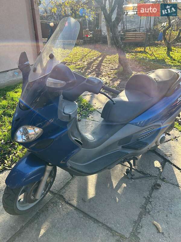 Макси-скутер Piaggio X9 2003 в Львове
