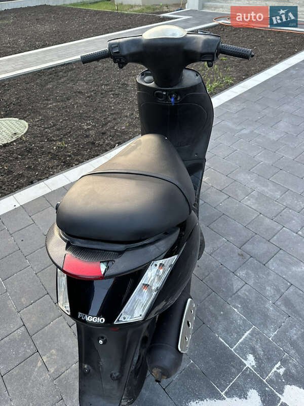 Мопеды Piaggio Zip 2009 в Снятине фото 5 Мопеды Piaggio Zip 2009 в Снятине