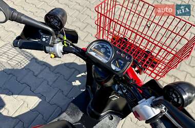 Скутер Pioneer XF200GY-B 2012 в 