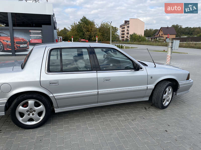 Седан Plymouth Acclaim 1989 в Кам'янець-Подільському
