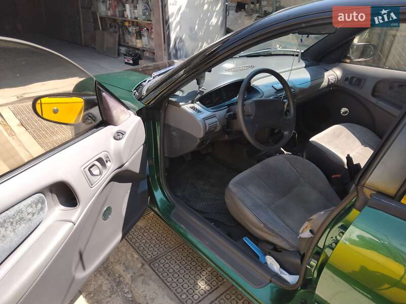 Седан Plymouth Neon 1995 в Харкові фото 12 Седан Plymouth Neon 1995 в Харкові