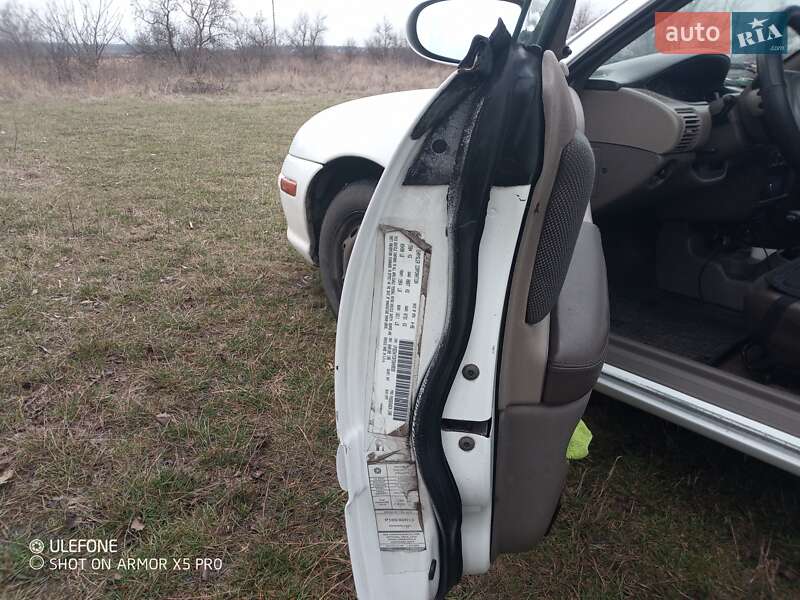 Седан Plymouth Neon 1996 в Першотравенске фото 10 Седан Plymouth Neon 1996 в Першотравенске