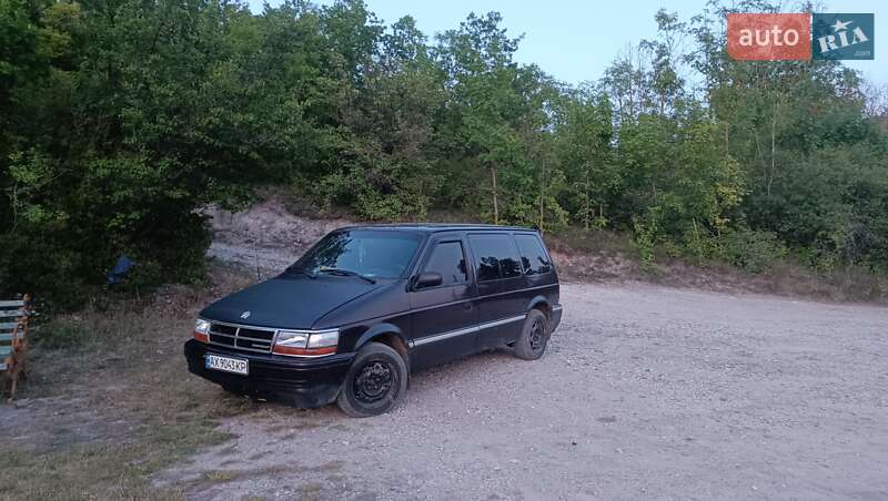 Мінівен Plymouth Voyager 1992 в Харкові