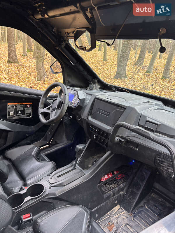 Мотовездеход Polaris RZR 2022 в Ивано-Франковске