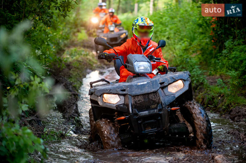 Квадроцикл  утилитарный Polaris Sportsman Touring 570 2020 в Львове