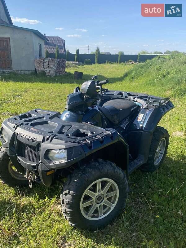 Квадроцикл  утилитарный Polaris Sportsman 2015 в Владимире