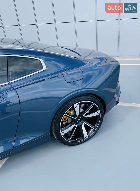 Купе Polestar 1 2020 в Киеве