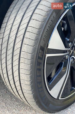 Лифтбек Polestar 2 2023 в 