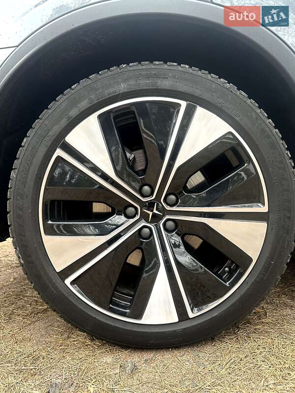 Лифтбек Polestar 2 2023 в Киверцах