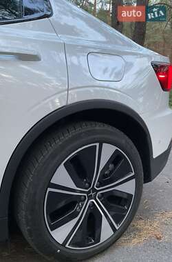 Фастбэк Polestar 2 2023 в 