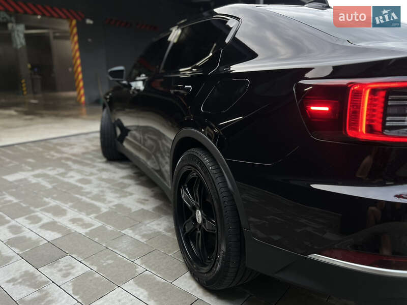 Лифтбек Polestar 2 2020 в Львове