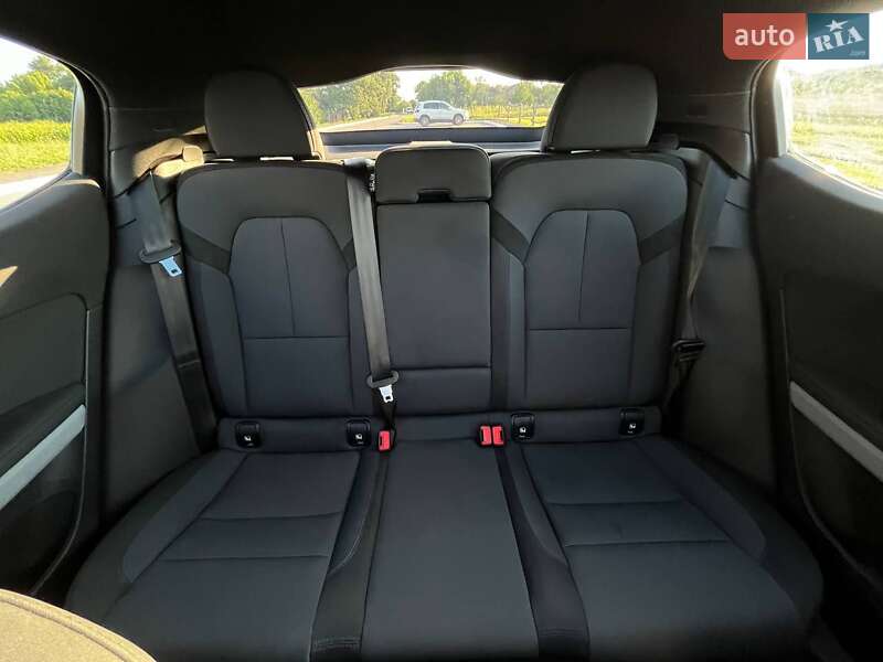 Фастбэк Polestar 2 2023 в Ромнах