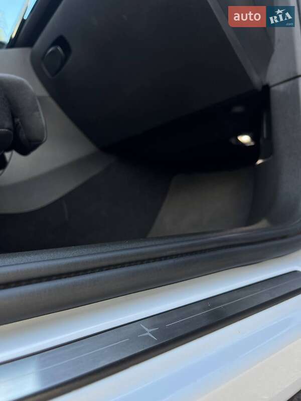 Фастбэк Polestar 2 2023 в Ромнах