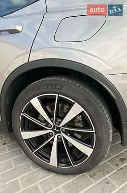 Лифтбек Polestar 2 2022 в 