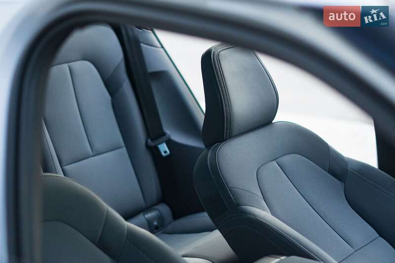 Седан Polestar 2 2022 в Киеве