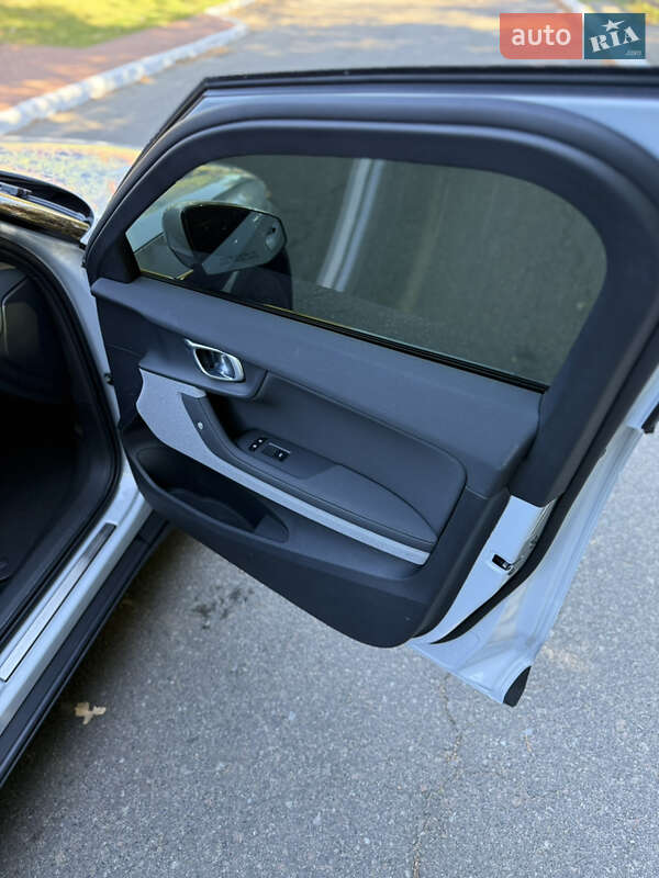 Лифтбек Polestar 2 2022 в Киеве