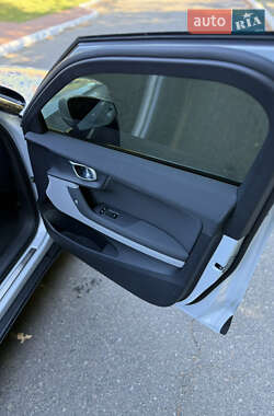 Лифтбек Polestar 2 2022 в 