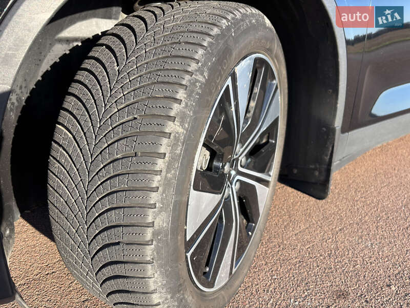 Лифтбек Polestar 2 2022 в Ромнах фото 11 Лифтбек Polestar 2 2022 в Ромнах