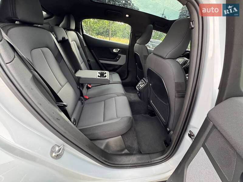 Ліфтбек Polestar 2 2023 в Києві фото 48 Ліфтбек Polestar 2 2023 в Києві