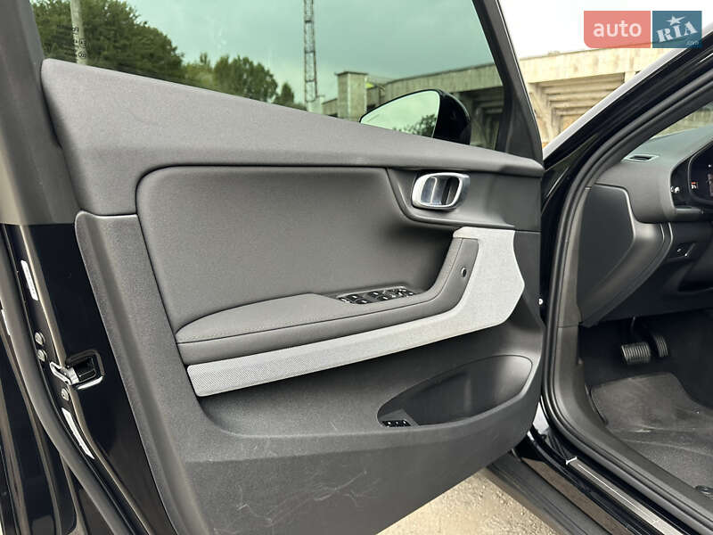 Лифтбек Polestar 2 2023 в Львове фото 33 Лифтбек Polestar 2 2023 в Львове