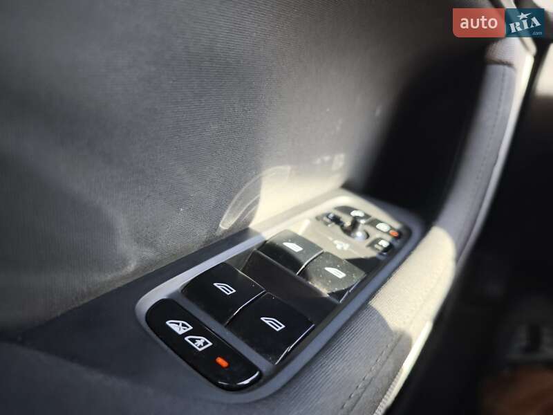 Лифтбек Polestar 2 2023 в Киеве