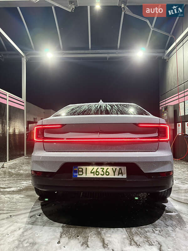 Лифтбек Polestar 2 2023 в Хороле