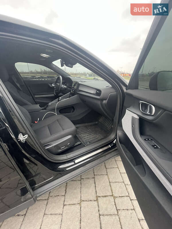 Ліфтбек Polestar 2 2021 в Львові фото 13 Ліфтбек Polestar 2 2021 в Львові