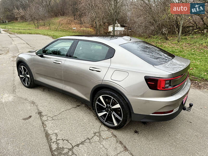 Лифтбек Polestar 2 2020 в Киеве