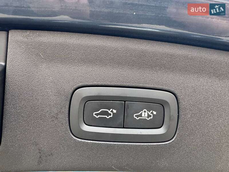 Лифтбек Polestar 2 2023 в Львове