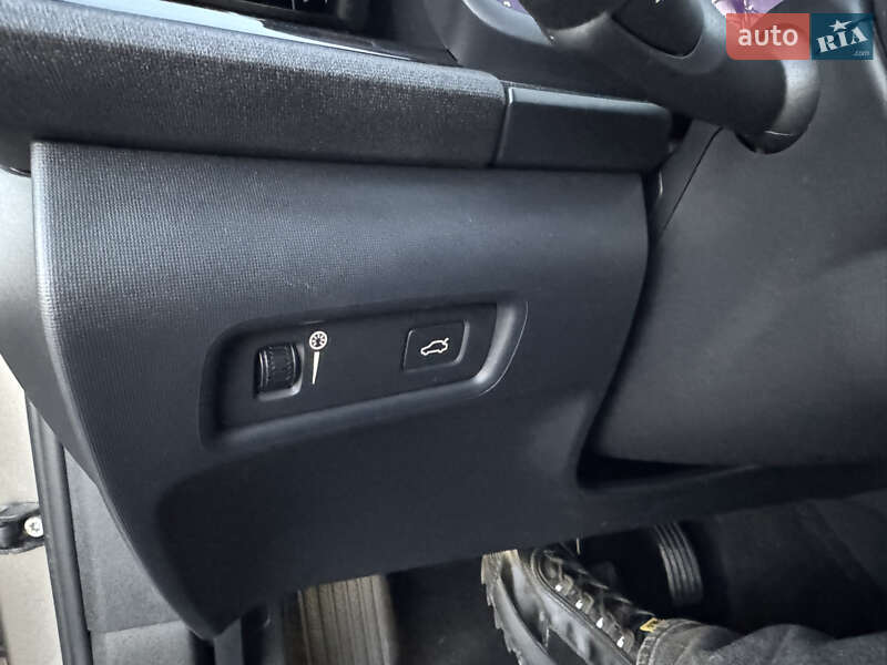 Ліфтбек Polestar 2 2020 в Бродах фото 40 Ліфтбек Polestar 2 2020 в Бродах