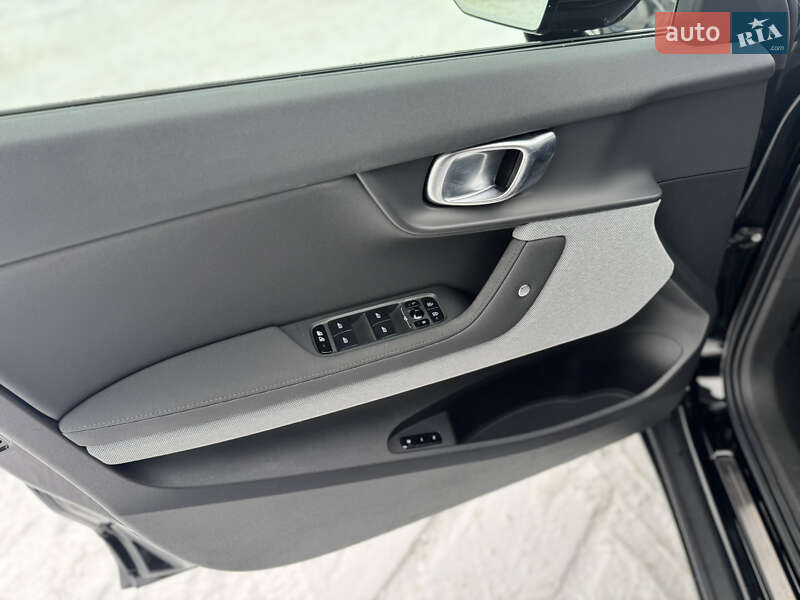 Лифтбек Polestar 2 2020 в Ровно