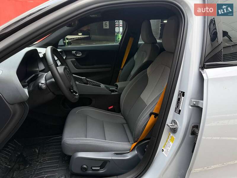 Лифтбек Polestar 2 2022 в Киеве фото 10 Лифтбек Polestar 2 2022 в Киеве