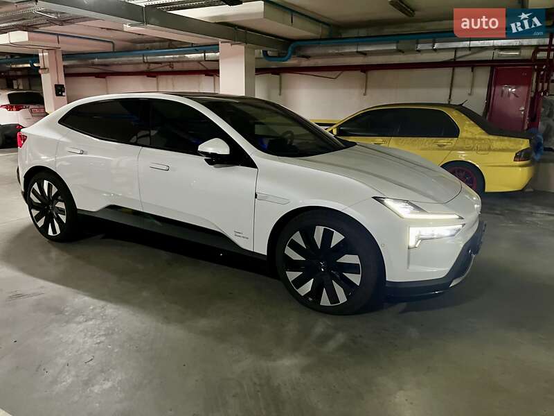 Внедорожник / Кроссовер Polestar 4 2024 в Киеве