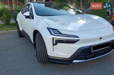 Внедорожник / Кроссовер Polestar 4 2023 в Киеве