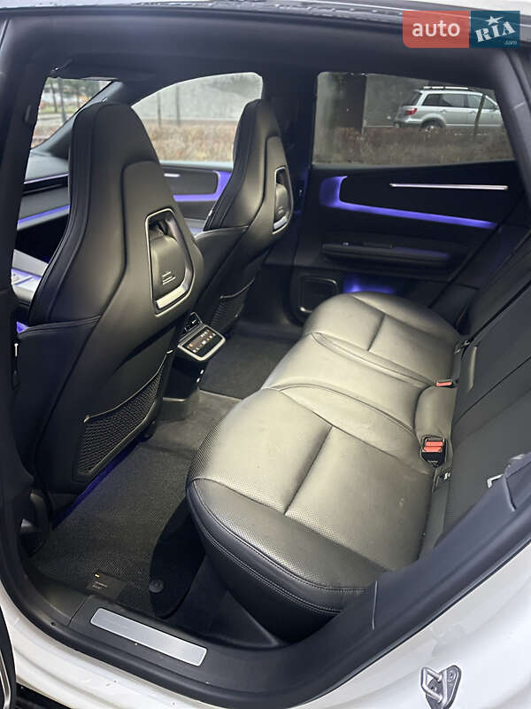 Внедорожник / Кроссовер Polestar 4 2024 в Ивано-Франковске