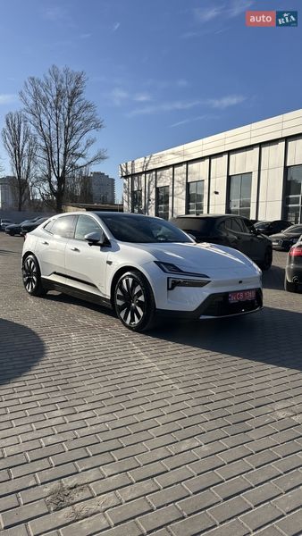 Polestar 4 2024