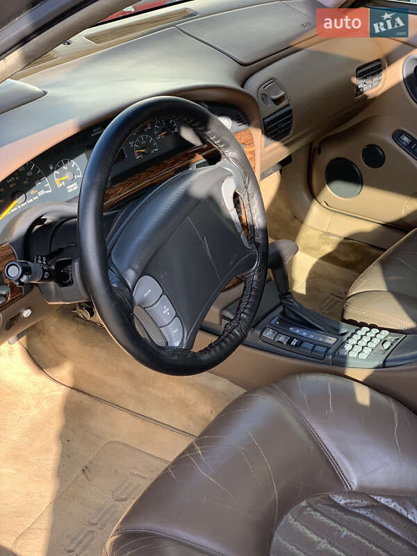 Седан Pontiac Bonneville 1993 в Ковеле