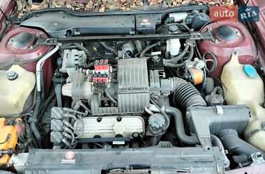 Седан Pontiac Bonneville 1992 в 