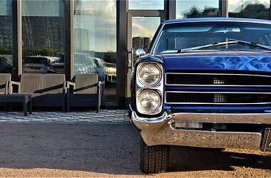 Седан Pontiac Catalina 1966 в 