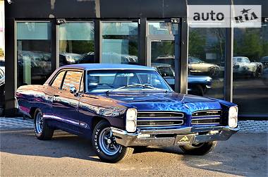 Седан Pontiac Catalina 1966 в 