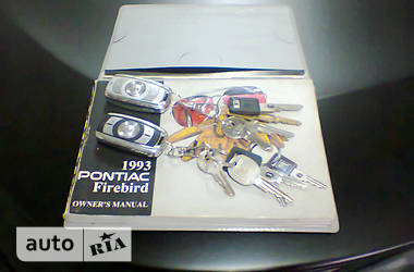Купе Pontiac Firebird 1993 в 
