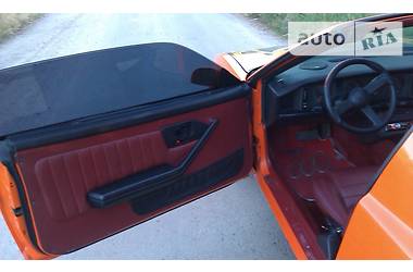 Купе Pontiac Firebird 1988 в 