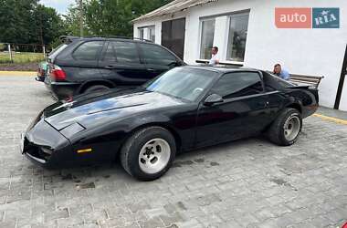 Купе Pontiac Firebird 1989 в 