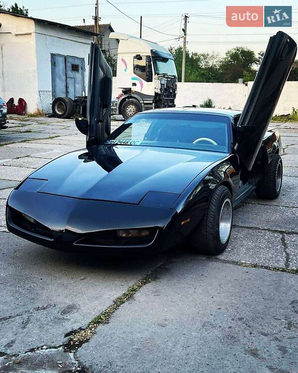 Купе Pontiac Firebird 1989 в Днепре фото 21 Купе Pontiac Firebird 1989 в Днепре