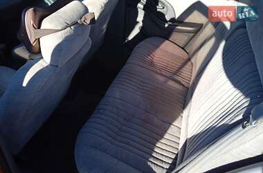 Седан Pontiac Grand AM 1992 в 